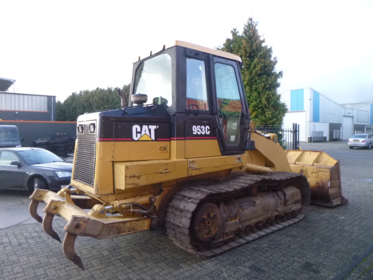 CATERPILLAR 953C - 履带式装载机:图3 CATERPILLAR 953C - 履带式装载机:图3