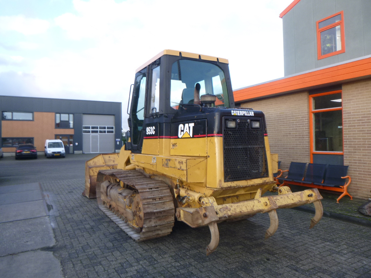 CATERPILLAR 953C - 履带式装载机:图4 CATERPILLAR 953C - 履带式装载机:图4
