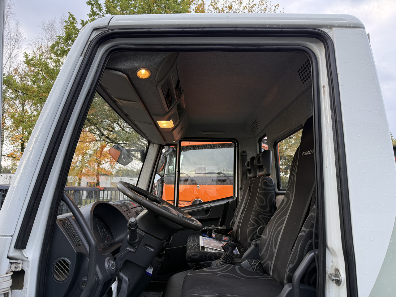 Iveco EuroCargo 80E22 Kran HMF 735 bis 15 Meter - 起重车, 栏板式/ 平板卡车:图5 Iveco EuroCargo 80E22 Kran HMF 735 bis 15 Meter - 起重车, 栏板式/ 平板卡车:图5