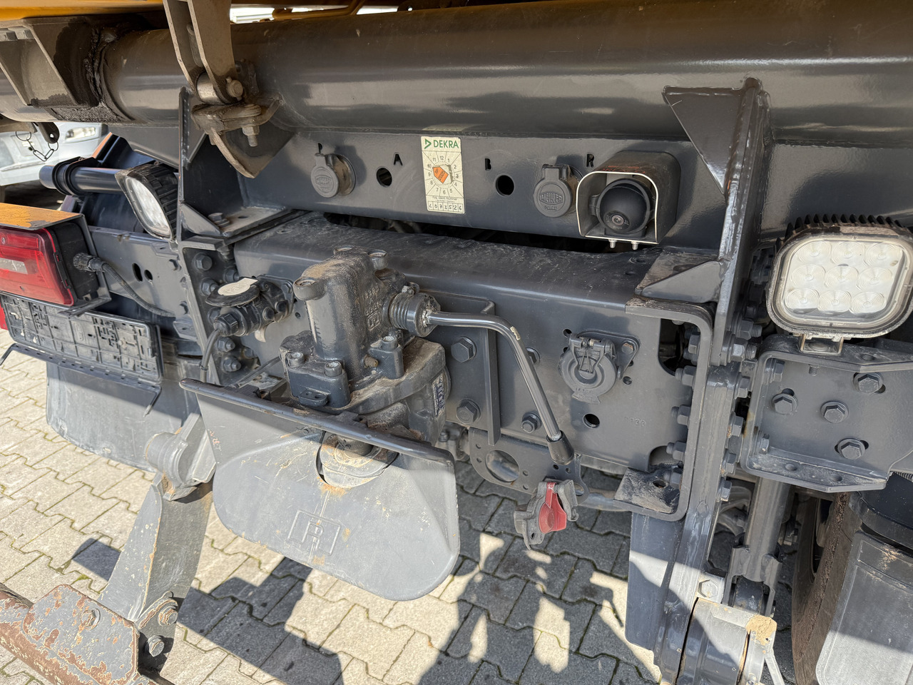 MAN TGS 41.500 8X6 BB Meiller - 翻斗车:图4 MAN TGS 41.500 8X6 BB Meiller - 翻斗车:图4