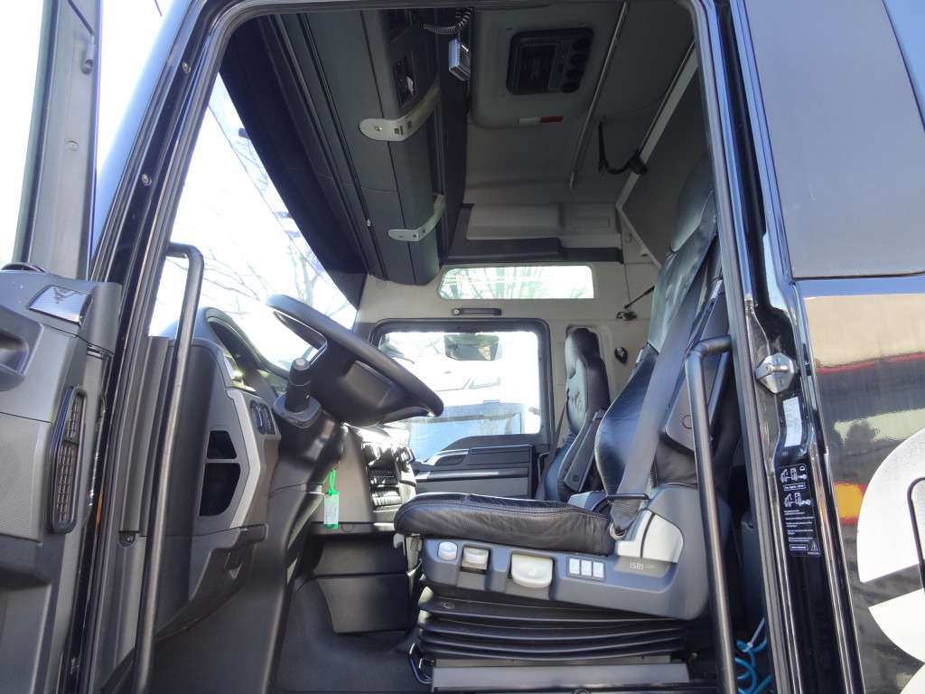 MAN TGX 18.680 V8 - 牵引车:图3 MAN TGX 18.680 V8 - 牵引车:图3