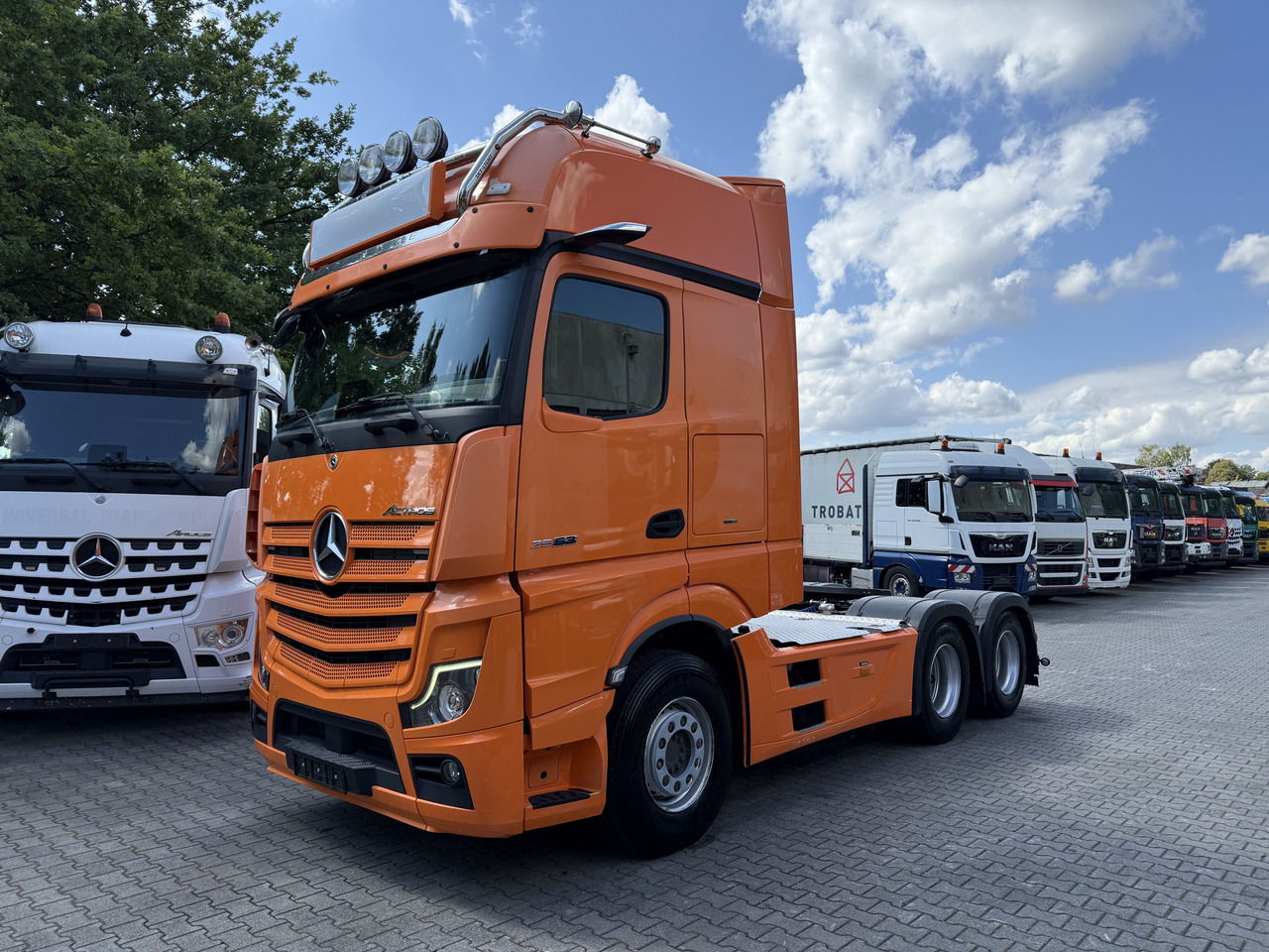 Mercedes-Benz Actros MP5 2663 6X4 Super Ausstattung - 牵引车:图1 Mercedes-Benz Actros MP5 2663 6X4 Super Ausstattung - 牵引车:图1