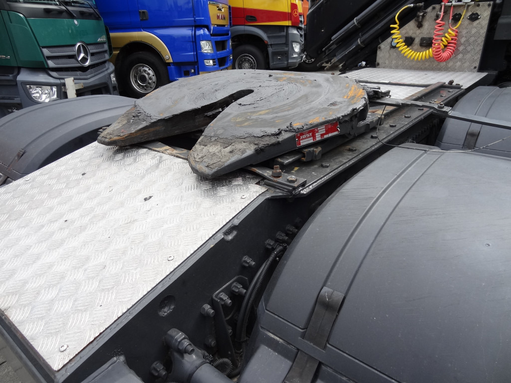Mercedes-Benz Arocs 2648 LS 6X4 Kran Hiab X-HiPro 302 - 起重车, 牵引车:图5 Mercedes-Benz Arocs 2648 LS 6X4 Kran Hiab X-HiPro 302 - 起重车, 牵引车:图5