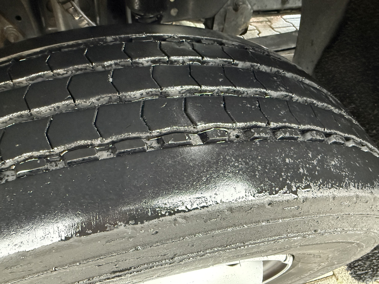 Mercedes-Benz Atego 1227 Kran MKG 96 - 栏板式/ 平板卡车, 起重车:图4 Mercedes-Benz Atego 1227 Kran MKG 96 - 栏板式/ 平板卡车, 起重车:图4
