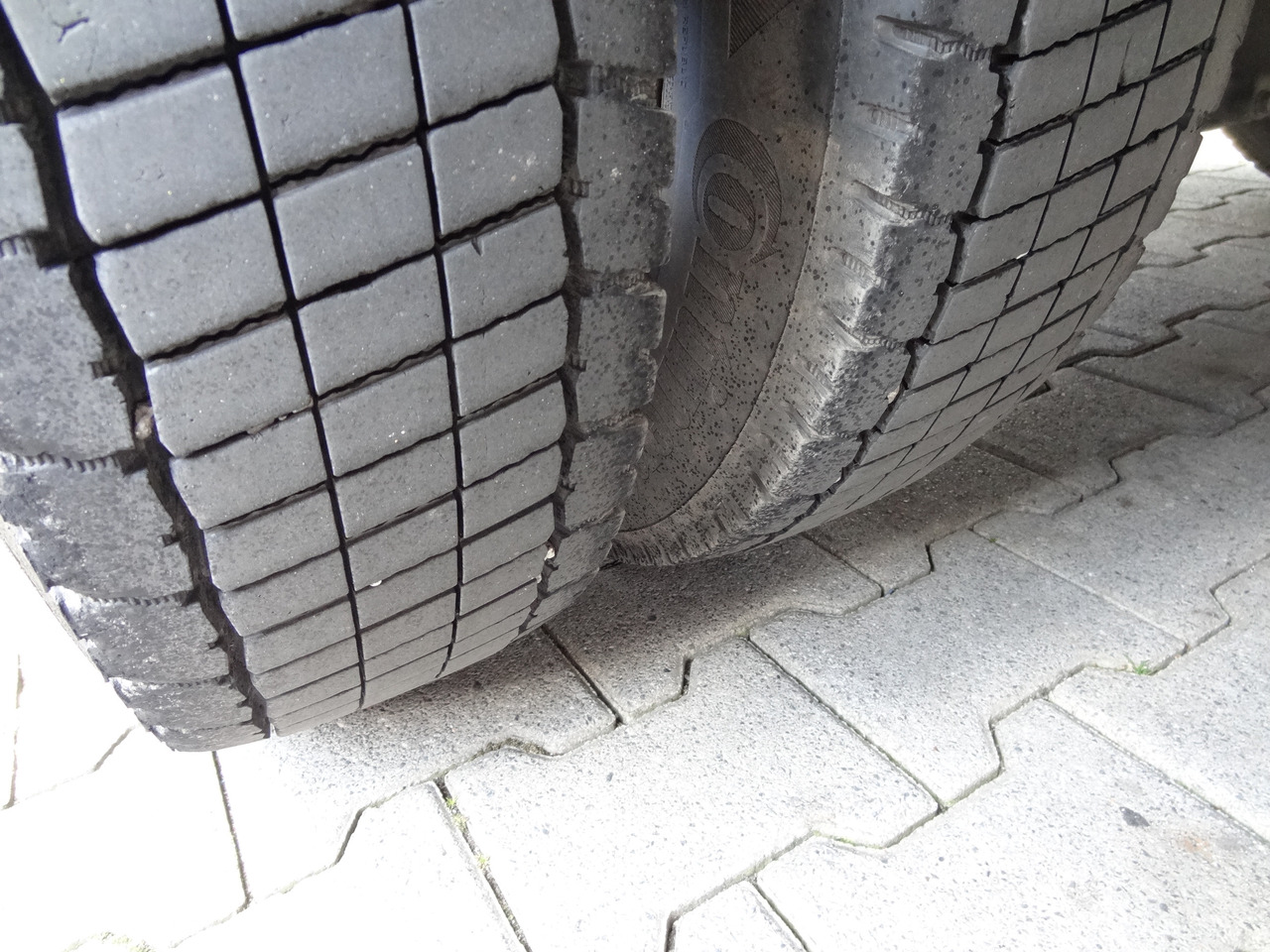 Mitsubishi Fuso 7C18 Meiller - 翻斗车:图3 Mitsubishi Fuso 7C18 Meiller - 翻斗车:图3