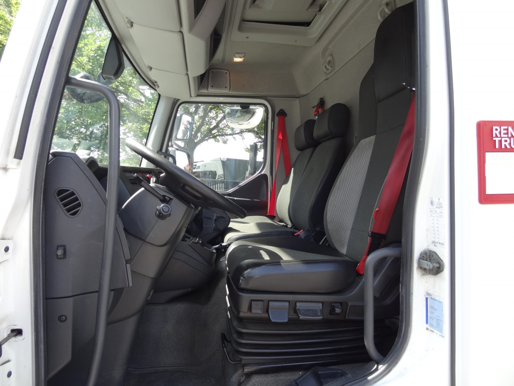Renault D10.210 7m Koffer - 厢式卡车:图4 Renault D10.210 7m Koffer - 厢式卡车:图4