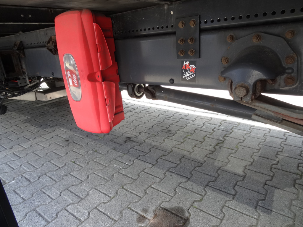 Renault D10.210 7m Koffer - 厢式卡车:图3 Renault D10.210 7m Koffer - 厢式卡车:图3