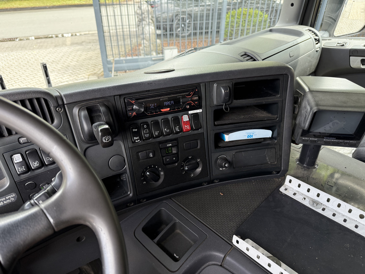 Scania P420 8X2*6 - 驾驶室底盘卡车:图2 Scania P420 8X2*6 - 驾驶室底盘卡车:图2