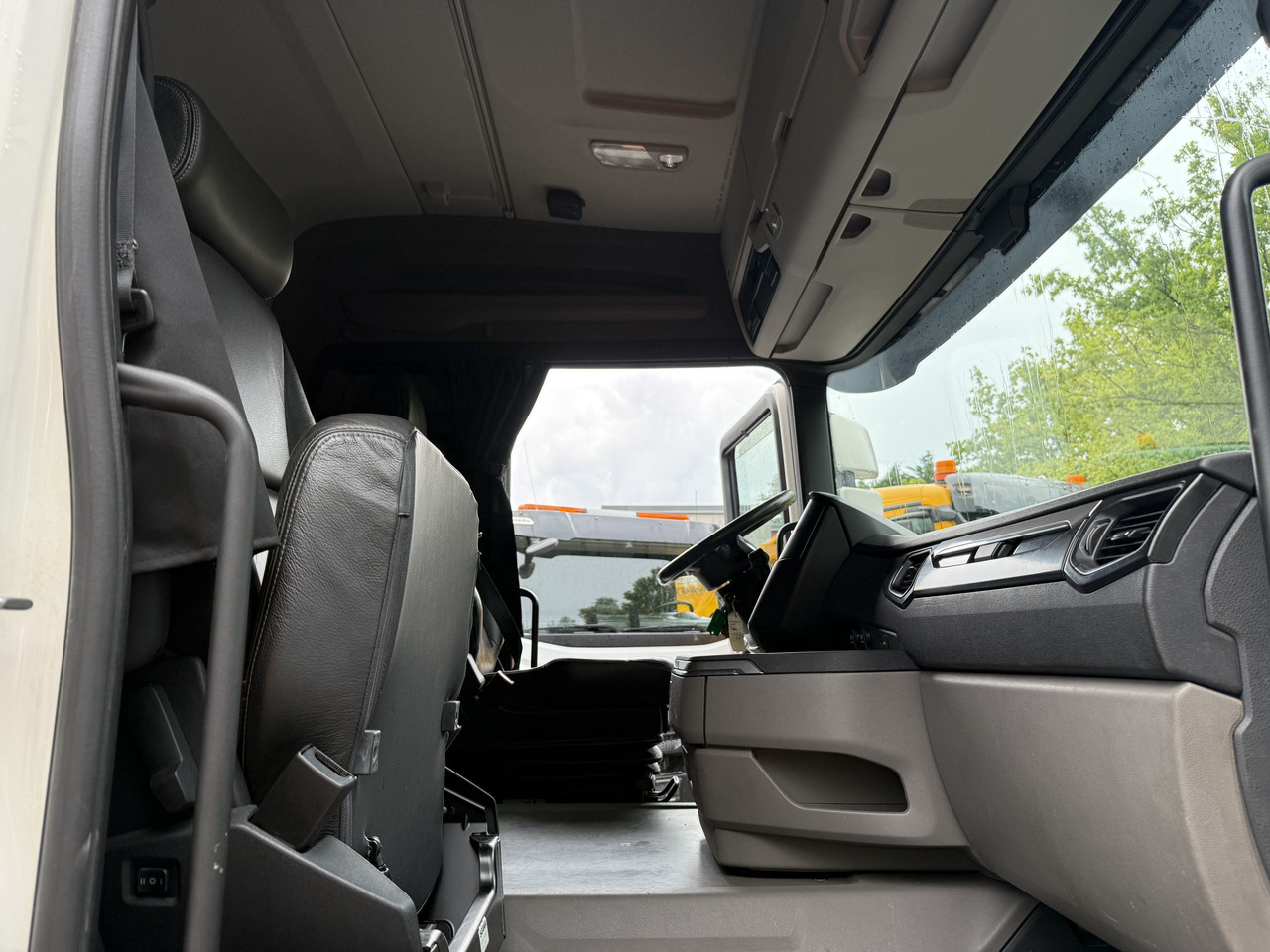 Scania R500 6X2 Next Generation - 驾驶室底盘卡车:图5 Scania R500 6X2 Next Generation - 驾驶室底盘卡车:图5