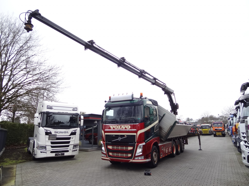 Volvo FH540 8X4 Kipper mit Kran Hiab 244-5 - 起重车, 翻斗车:图1 Volvo FH540 8X4 Kipper mit Kran Hiab 244-5 - 起重车, 翻斗车:图1