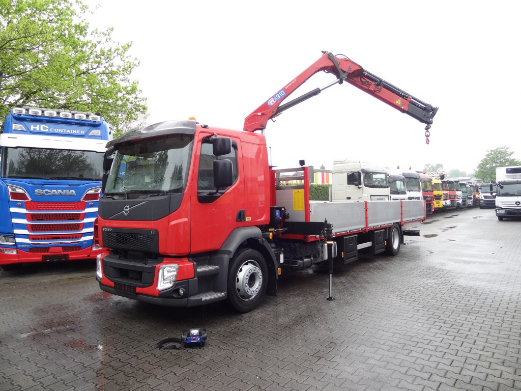 Volvo FL 280.18 mit Kran HMF 910 K3 - 栏板式/ 平板卡车, 起重车:图1 Volvo FL 280.18 mit Kran HMF 910 K3 - 栏板式/ 平板卡车, 起重车:图1