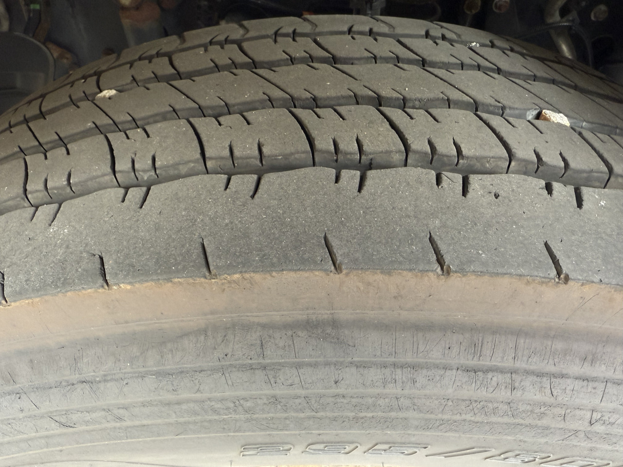 Volvo FL250.18 Carrier Supra 850Mt - 冷藏车:图4 Volvo FL250.18 Carrier Supra 850Mt - 冷藏车:图4