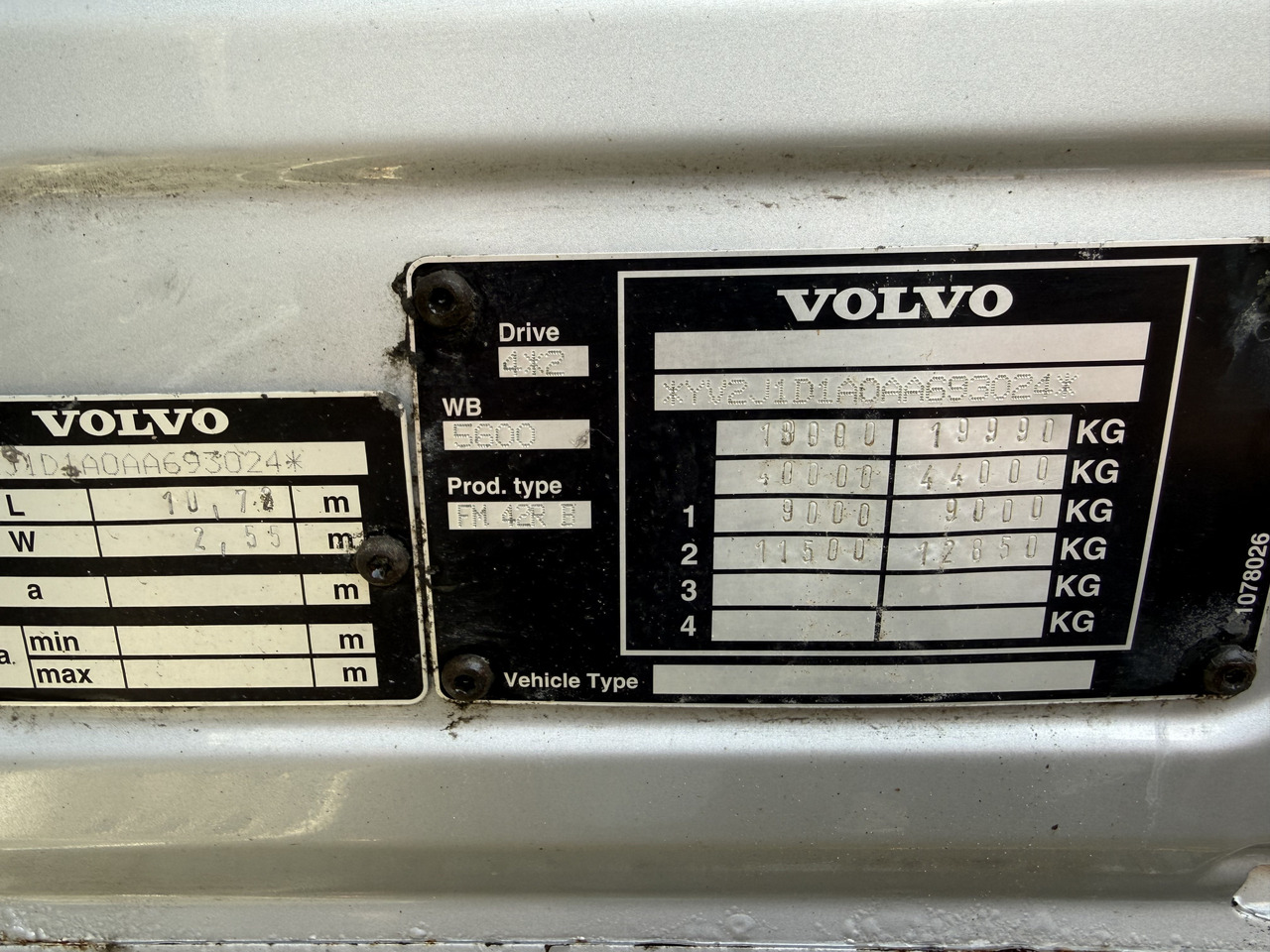 Volvo FM330 Kran Effer 165 bis 20 Meter - 栏板式/ 平板卡车, 起重车:图5 Volvo FM330 Kran Effer 165 bis 20 Meter - 栏板式/ 平板卡车, 起重车:图5