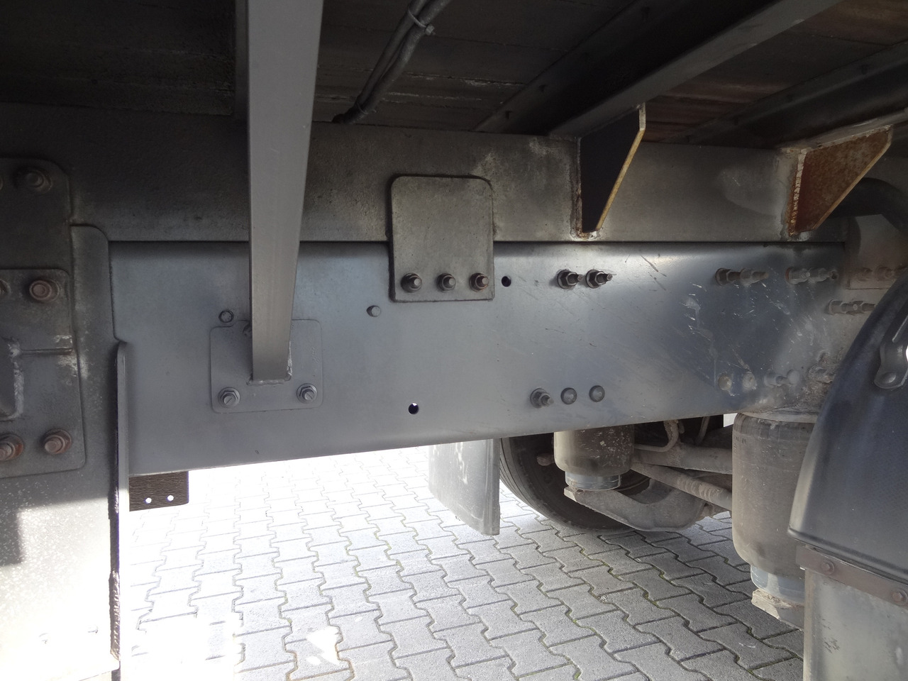 Volvo FM370 6X2*4 Kennis K14 Kran - 起重车, 栏板式/ 平板卡车:图4 Volvo FM370 6X2*4 Kennis K14 Kran - 起重车, 栏板式/ 平板卡车:图4