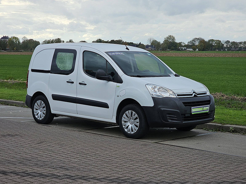 Citroën Berlingo 1.1 23kWH NAP Airco ! - 厢式货车, 电动小型货车:图5 Citroën Berlingo 1.1 23kWH NAP Airco ! - 厢式货车, 电动小型货车:图5