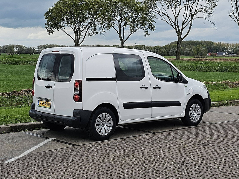 Citroën Berlingo 1.1 23kWH NAP Airco ! - 厢式货车, 电动小型货车:图3 Citroën Berlingo 1.1 23kWH NAP Airco ! - 厢式货车, 电动小型货车:图3