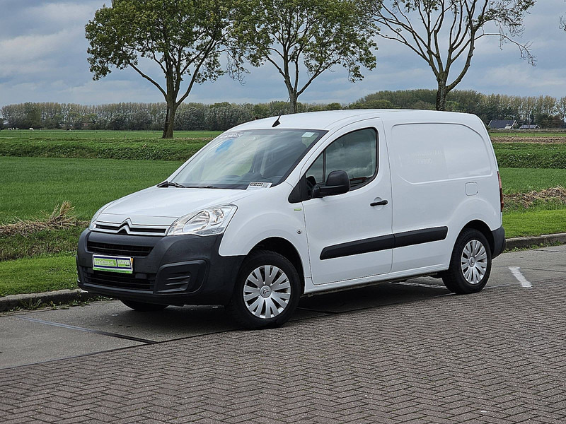 Citroën Berlingo 1.1 23kWH NAP Airco ! - 厢式货车, 电动小型货车:图2 Citroën Berlingo 1.1 23kWH NAP Airco ! - 厢式货车, 电动小型货车:图2