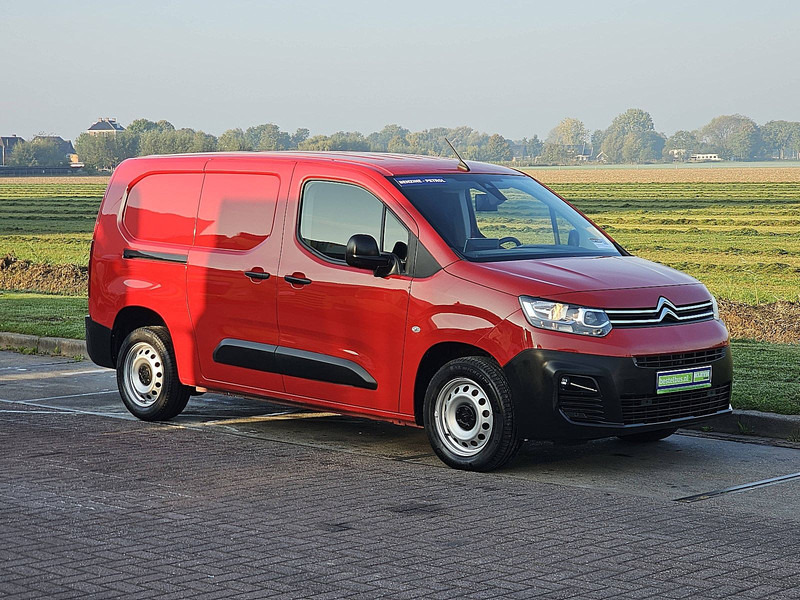 Citroën Berlingo 1.4 XL 130 AUT. 34 dkm. - 厢式货车:图5 Citroën Berlingo 1.4 XL 130 AUT. 34 dkm. - 厢式货车:图5