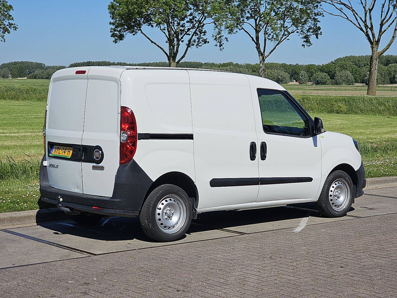 Fiat Doblò CARGO 1.6 - 紧凑型面包车:图3 Fiat Doblò CARGO 1.6 - 紧凑型面包车:图3