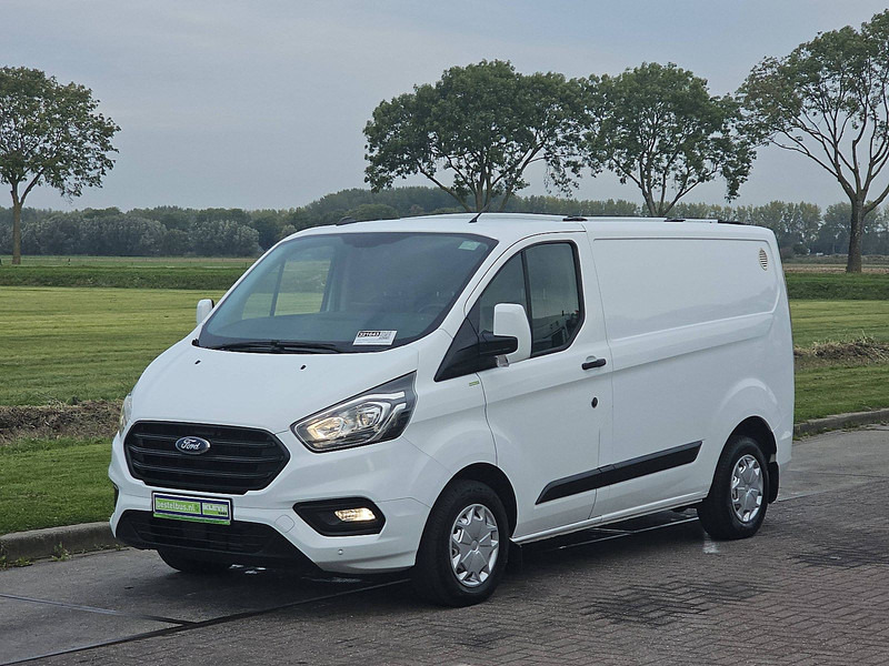Ford Transit Custom 2.0 L1H1 Navi Trekhaak! - 紧凑型面包车:图2 Ford Transit Custom 2.0 L1H1 Navi Trekhaak! - 紧凑型面包车:图2