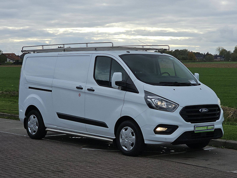 Ford Transit Custom 2.0 L2H1 Imperiaal Euro6 - 紧凑型面包车:图5 Ford Transit Custom 2.0 L2H1 Imperiaal Euro6 - 紧凑型面包车:图5