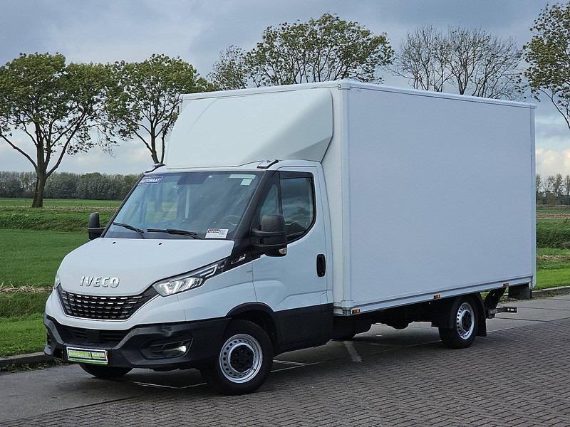 Iveco Daily 35S18 3.0ltr ac aut. EUR6 - 厢式货车:图2 Iveco Daily 35S18 3.0ltr ac aut. EUR6 - 厢式货车:图2