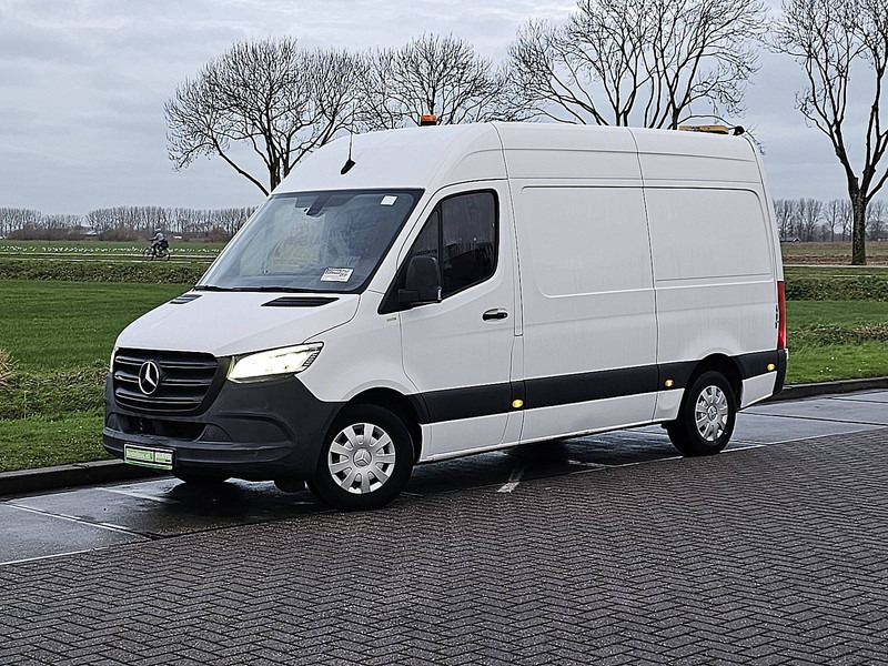 Mercedes-Benz Sprinter 315 CDI L2H2 PRO - 无侧窗厢式货车:图2 Mercedes-Benz Sprinter 315 CDI L2H2 PRO - 无侧窗厢式货车:图2