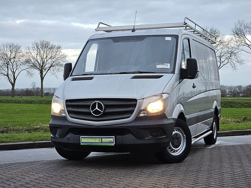 Mercedes-Benz Sprinter 316 CDI L2H1 - 无侧窗厢式货车:图1 Mercedes-Benz Sprinter 316 CDI L2H1 - 无侧窗厢式货车:图1