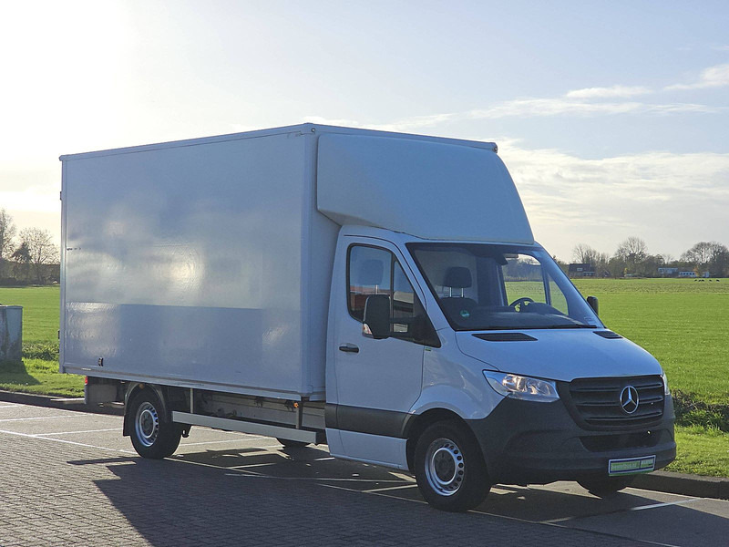 Mercedes-Benz Sprinter 316 ac EURO6 - 厢式货车:图5 Mercedes-Benz Sprinter 316 ac EURO6 - 厢式货车:图5
