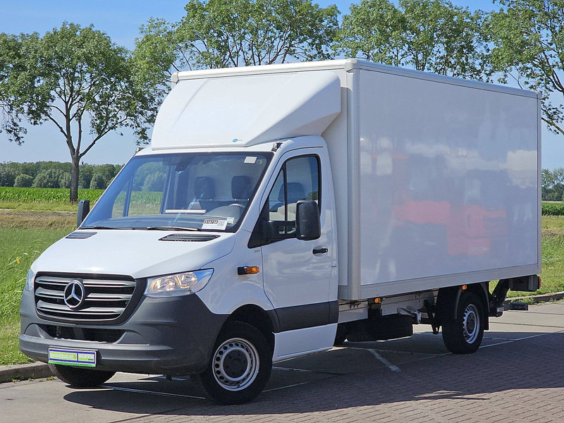 Mercedes-Benz Sprinter 317 Bakwagen Laadklep! - 厢式货车:图2 Mercedes-Benz Sprinter 317 Bakwagen Laadklep! - 厢式货车:图2