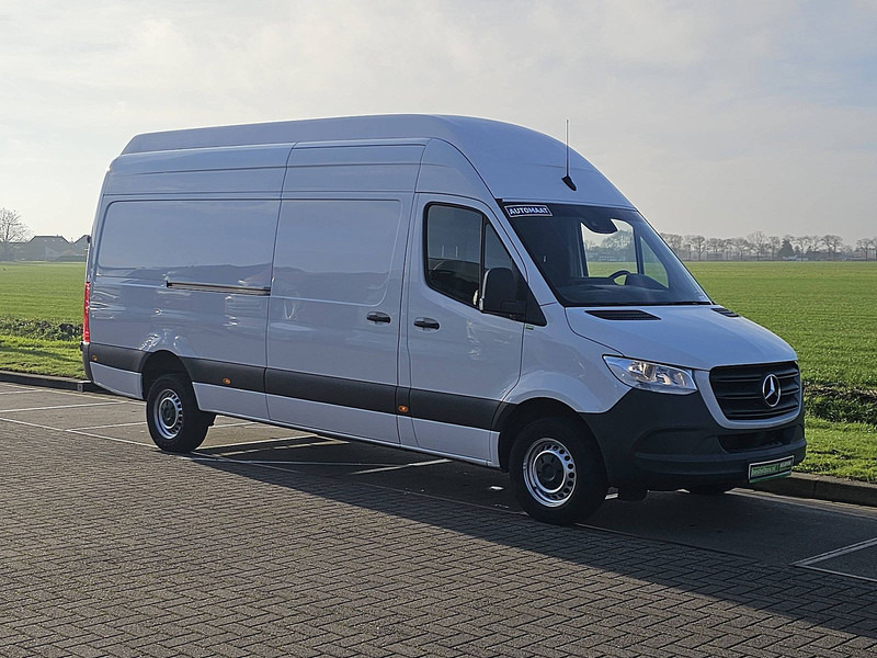 Mercedes-Benz Sprinter 317 CDI AUT. L3H3 - 无侧窗厢式货车:图5 Mercedes-Benz Sprinter 317 CDI AUT. L3H3 - 无侧窗厢式货车:图5