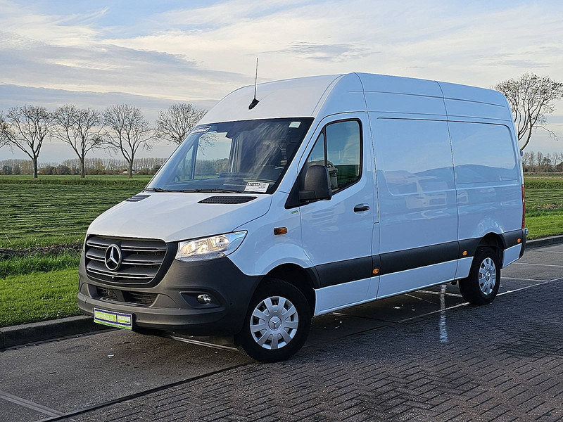 Mercedes-Benz Sprinter 317 L2H2 Mbux Navi Euro6 - 无侧窗厢式货车:图2 Mercedes-Benz Sprinter 317 L2H2 Mbux Navi Euro6 - 无侧窗厢式货车:图2