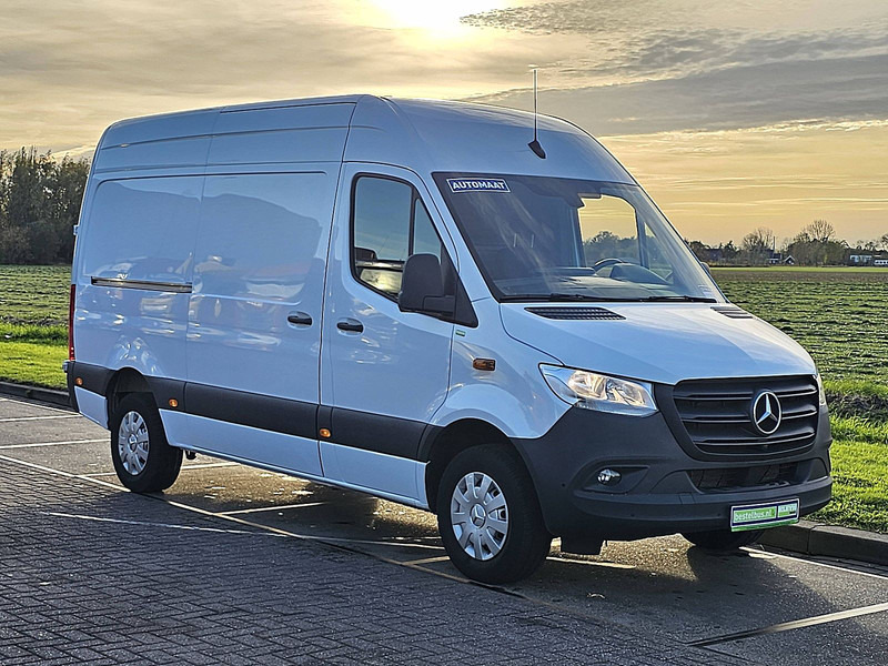Mercedes-Benz Sprinter 317 L2H2 Mbux Navi Euro6 - 无侧窗厢式货车:图5 Mercedes-Benz Sprinter 317 L2H2 Mbux Navi Euro6 - 无侧窗厢式货车:图5