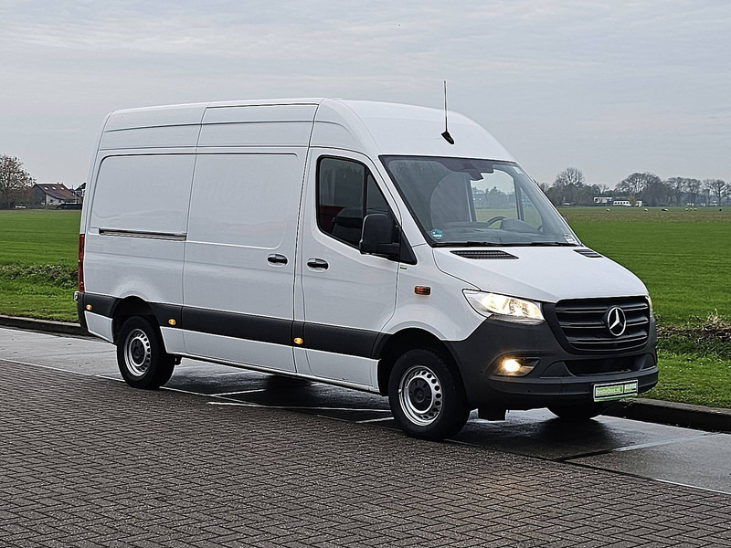 Mercedes-Benz Sprinter 317 L2H2 Mbux Navi RWD! - 无侧窗厢式货车:图5 Mercedes-Benz Sprinter 317 L2H2 Mbux Navi RWD! - 无侧窗厢式货车:图5