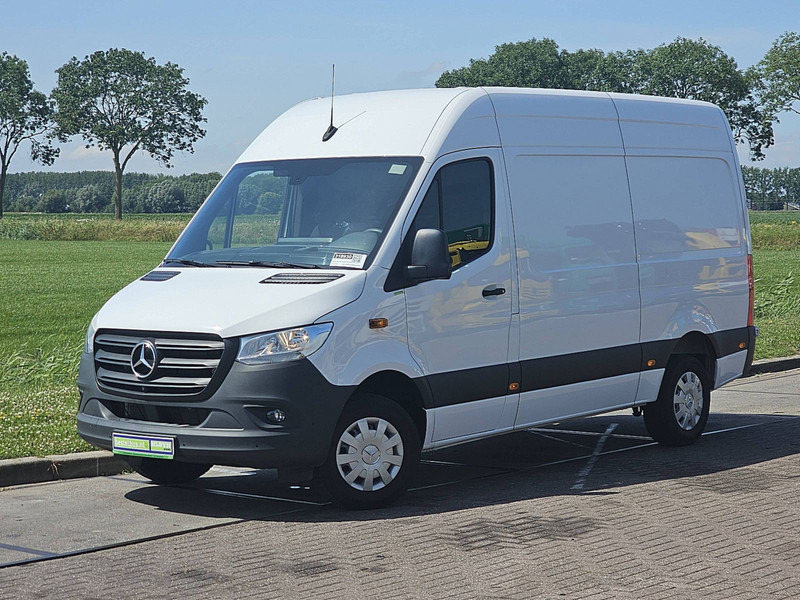 Mercedes-Benz Sprinter 317 L2H2 Navi Mbux - 无侧窗厢式货车:图2 Mercedes-Benz Sprinter 317 L2H2 Navi Mbux - 无侧窗厢式货车:图2