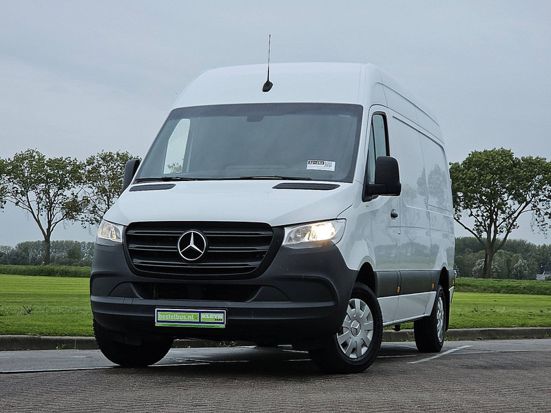 Mercedes-Benz Sprinter 317 L2H2 Navi RWD - 无侧窗厢式货车:图1 Mercedes-Benz Sprinter 317 L2H2 Navi RWD - 无侧窗厢式货车:图1