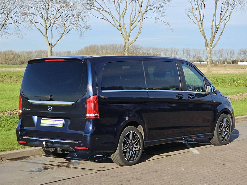 Mercedes-Benz V-Klasse 250 CDI L2 Dubbel Cabine AMG - 紧凑型面包车:图3 Mercedes-Benz V-Klasse 250 CDI L2 Dubbel Cabine AMG - 紧凑型面包车:图3