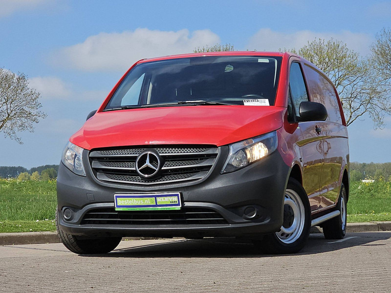 Mercedes-Benz Vito 110 ac EURO6 - 紧凑型面包车:图1 Mercedes-Benz Vito 110 ac EURO6 - 紧凑型面包车:图1