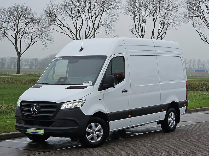 Mercedes-Benz eSprinter 320 L2H2 81 kWh LED - 无侧窗厢式货车, 电动小型货车:图2 Mercedes-Benz eSprinter 320 L2H2 81 kWh LED - 无侧窗厢式货车, 电动小型货车:图2