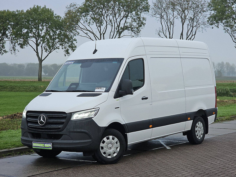Mercedes-Benz eSprinter 320 L2H2 81kWh Nieuw - 无侧窗厢式货车, 电动小型货车:图2 Mercedes-Benz eSprinter 320 L2H2 81kWh Nieuw - 无侧窗厢式货车, 电动小型货车:图2