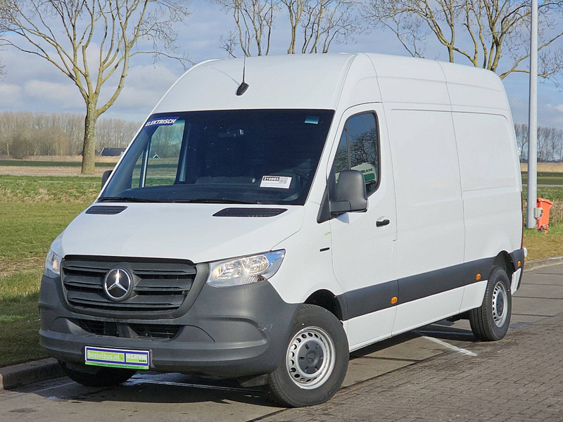 Mercedes-Benz eSprinter L2H2 41kWh DEMO! - 无侧窗厢式货车, 电动小型货车:图2 Mercedes-Benz eSprinter L2H2 41kWh DEMO! - 无侧窗厢式货车, 电动小型货车:图2
