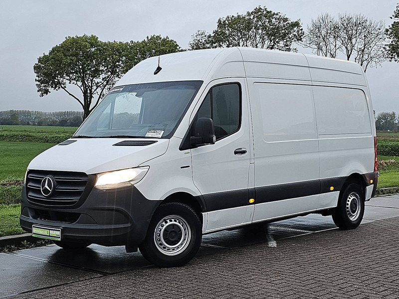 Mercedes-Benz eSprinter L2H2 Elektrisch AC! - 无侧窗厢式货车, 电动小型货车:图2 Mercedes-Benz eSprinter L2H2 Elektrisch AC! - 无侧窗厢式货车, 电动小型货车:图2
