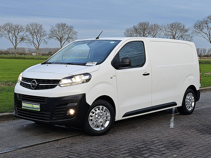 Opel Vivaro 1.5 L2H1 Navi Euro6 3Zit - 紧凑型面包车:图2 Opel Vivaro 1.5 L2H1 Navi Euro6 3Zit - 紧凑型面包车:图2