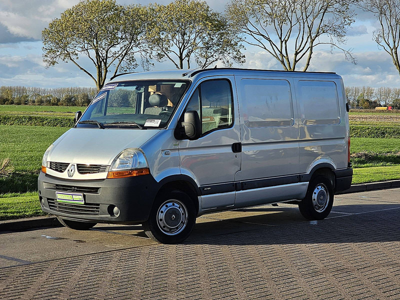 Renault Master 2.5 - 无侧窗厢式货车:图2 Renault Master 2.5 - 无侧窗厢式货车:图2