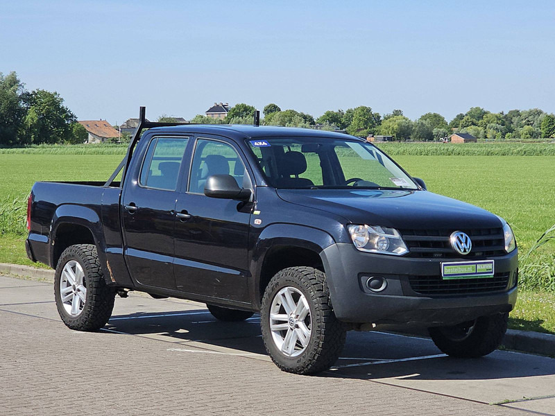 Volkswagen Amarok 2.0 TDI Dubbel Cabine 4x4 AC - 皮卡车:图5 Volkswagen Amarok 2.0 TDI Dubbel Cabine 4x4 AC - 皮卡车:图5