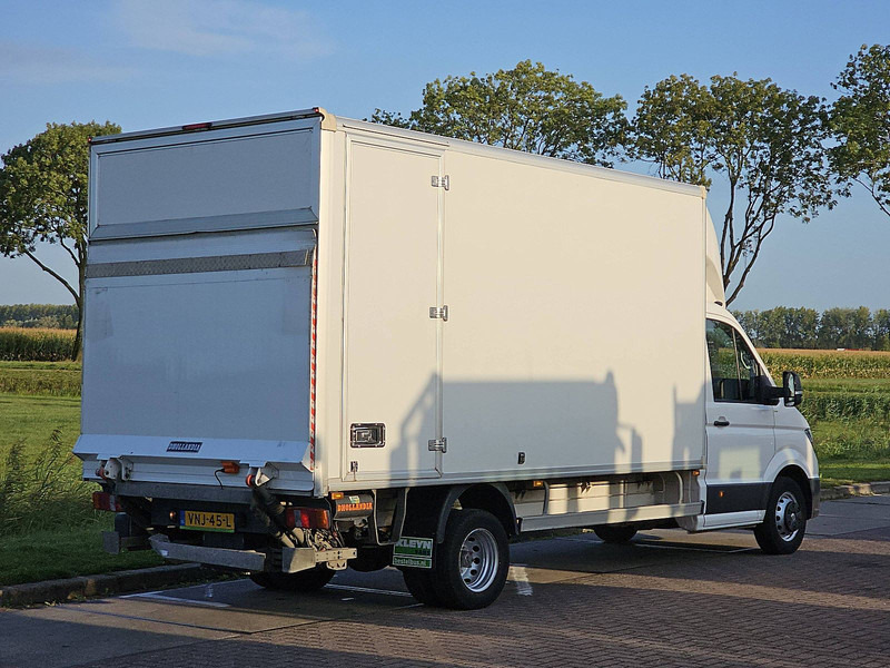 Volkswagen Crafter 50 2.0 ac EURO6 - 厢式货车:图3 Volkswagen Crafter 50 2.0 ac EURO6 - 厢式货车:图3