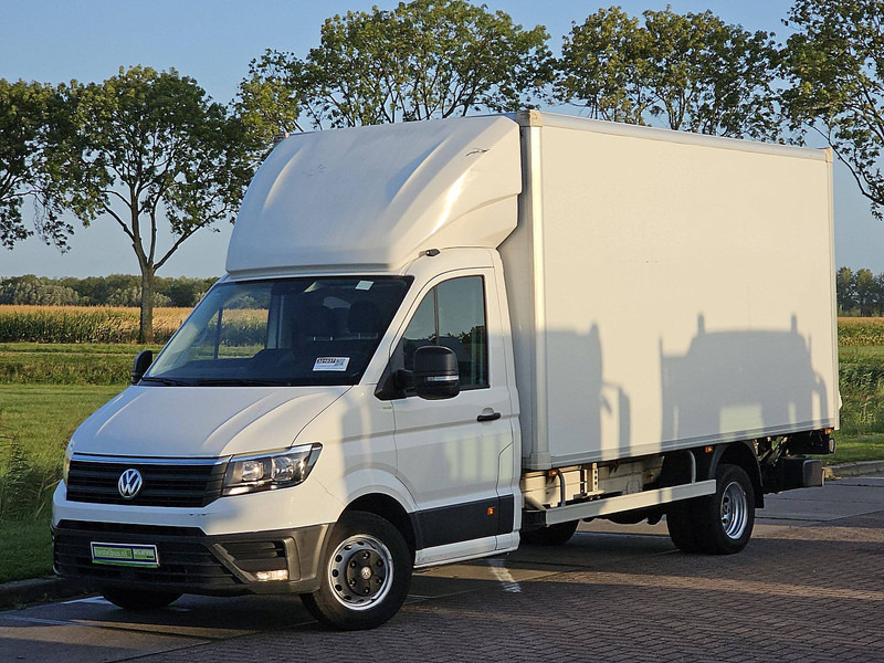 Volkswagen Crafter 50 2.0 ac EURO6 - 厢式货车:图2 Volkswagen Crafter 50 2.0 ac EURO6 - 厢式货车:图2