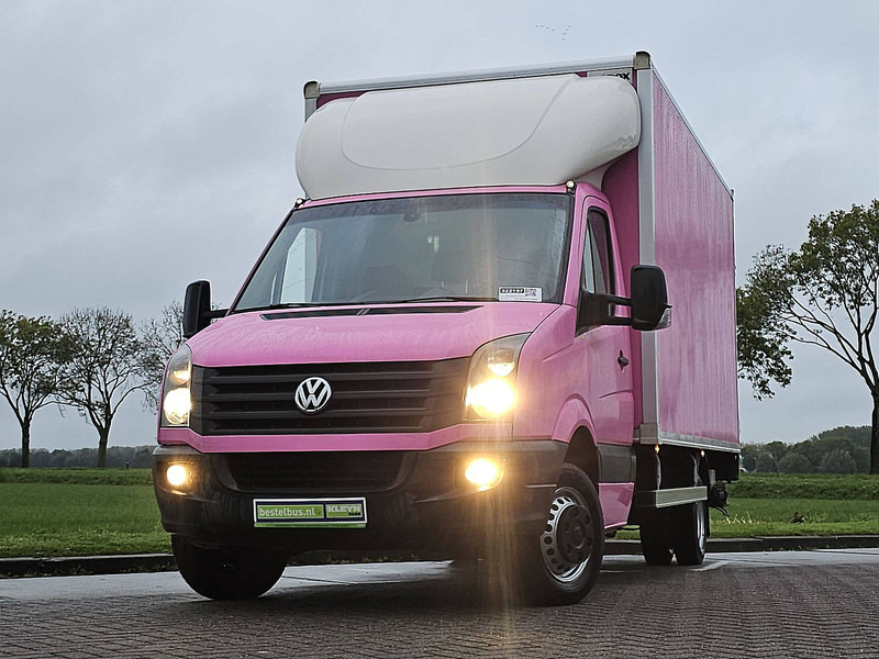 Volkswagen Crafter - 厢式货车:图1 Volkswagen Crafter - 厢式货车:图1