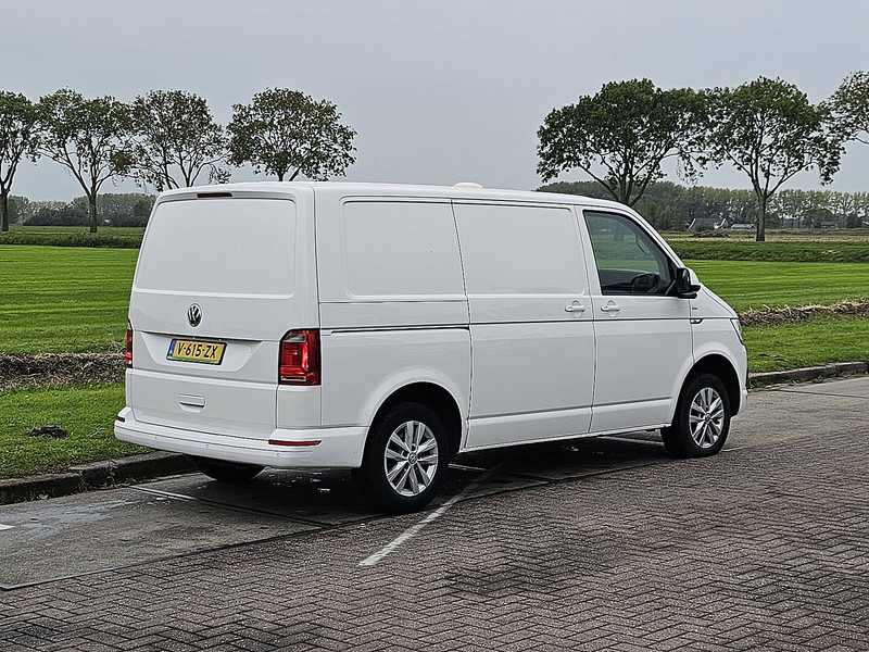 Volkswagen Transporter 2.0 TDI 115 EDITION L1H1 - 紧凑型面包车:图3 Volkswagen Transporter 2.0 TDI 115 EDITION L1H1 - 紧凑型面包车:图3