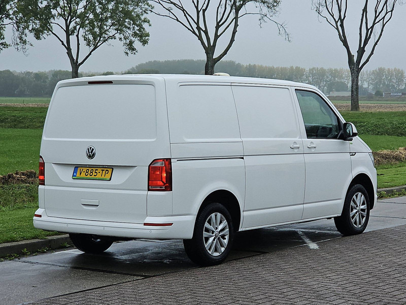 Volkswagen Transporter 2.0 TDI L1H1 Airco Euro6 NAP - 紧凑型面包车:图3 Volkswagen Transporter 2.0 TDI L1H1 Airco Euro6 NAP - 紧凑型面包车:图3